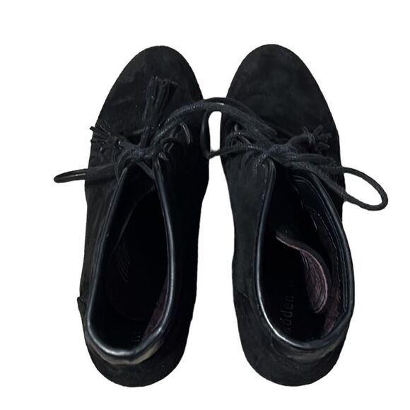 Madden Girl Wedge Bootie Woman’s 10 DALLYY Black Micro Suede Lace Up Round Toe - Picture 7 of 11